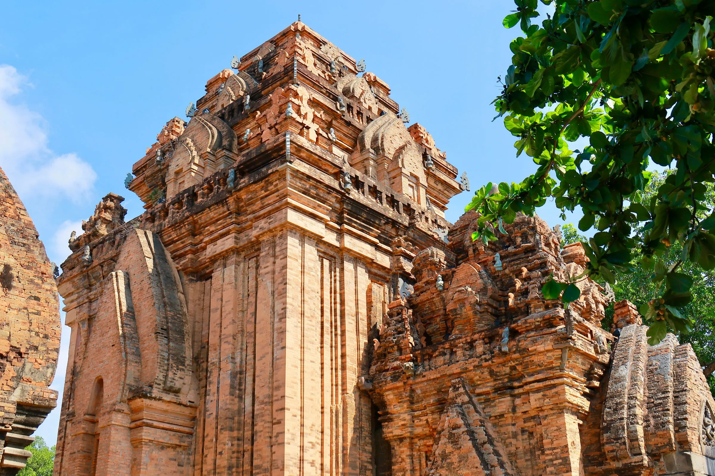 Tháp Bà Ponagar